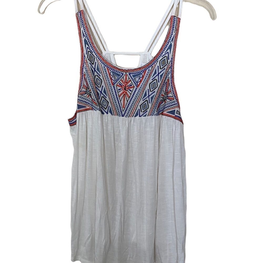LUQ Halter Embroidered Too 